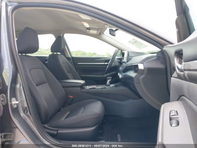 1N4BL4DW6NN357902 Nissan Altima Sv Intelligent Awd