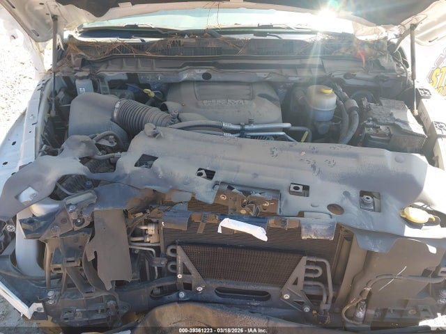 39361223 :رقم المزاد ، 3C6MR5AJ2JG166391 vin ، 2018 Ram 2500 Tradesman Regular Cab 4x4 8' Box مزاد بيع
