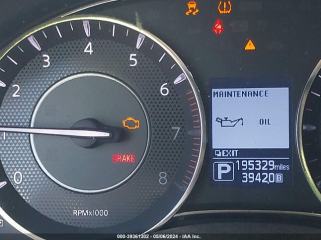 JN8AY2ND4H9003063 Nissan ARMADA SV