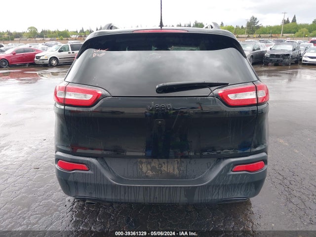 1C4PJLCB7JD568430 Jeep Cherokee Latitude Fwd