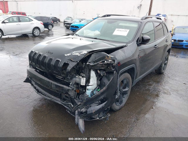 1C4PJLCB7JD568430 Jeep Cherokee Latitude Fwd