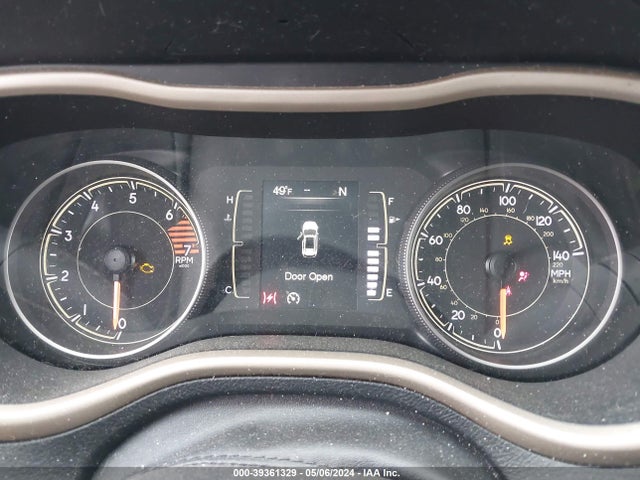 1C4PJLCB7JD568430 Jeep Cherokee Latitude Fwd