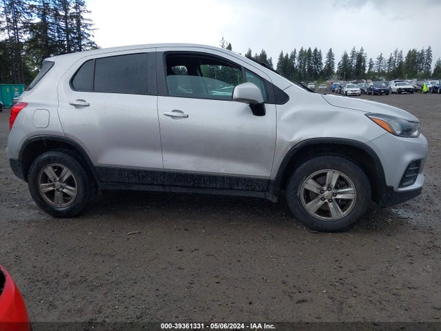 Chevrolet TRAX LS 2019 3GNCJNSB1KL228625 Image 13