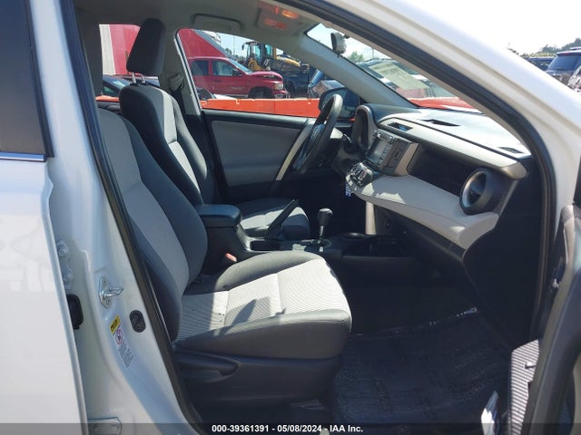 Toyota RAV4 LE 2014 2T3ZFREV9EW088886 Image 5