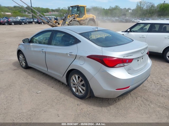 Hyundai ELANTRA SE 2015 KMHDH4AE0FU232218 Image 3