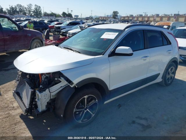 KNDCP3LE4P5110533 KIA NIRO LX