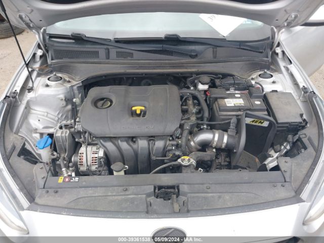 3KPF24AD6KE105049 KIA Forte Lxs