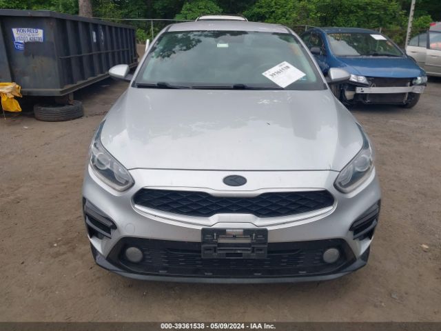 3KPF24AD6KE105049 KIA Forte Lxs