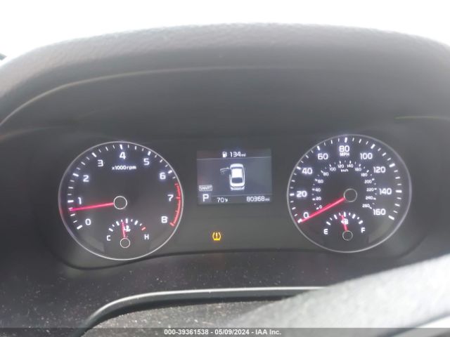 3KPF24AD6KE105049 KIA Forte Lxs
