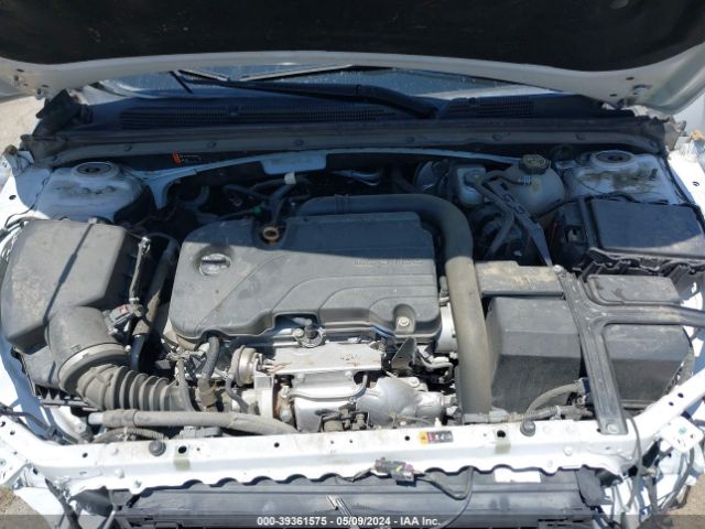 1G1ZD5ST0JF197453 Chevrolet MALIBU LT