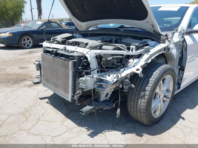 1G1ZD5ST0JF197453 Chevrolet MALIBU LT