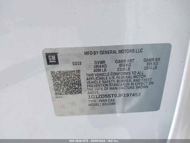 1G1ZD5ST0JF197453 Chevrolet MALIBU LT