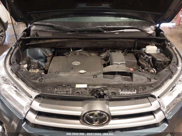 Toyota Highlander Xle 2019 5TDJZRFH1KS746453 Image 10
