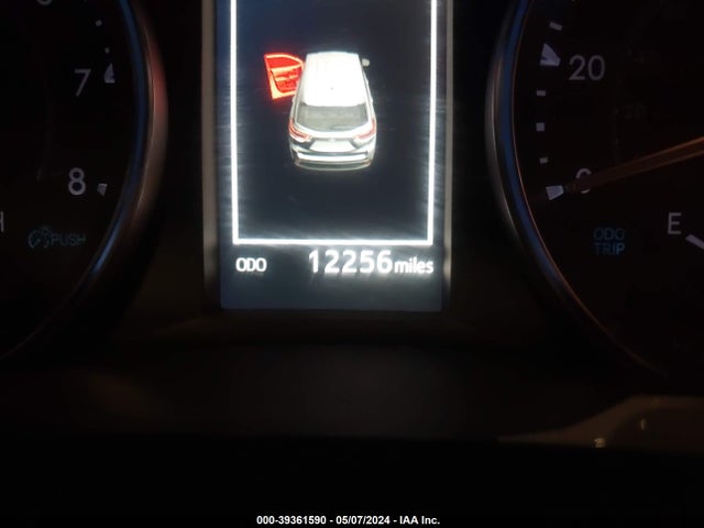 Toyota Highlander Xle 2019 5TDJZRFH1KS746453 Image 16