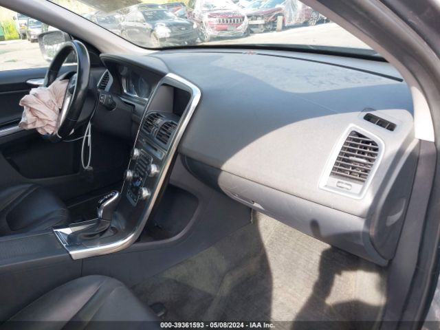 YV4612RKXG2878599 Volvo Xc60 T5 Premier