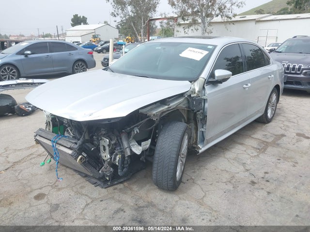 1VWBT7A38GC047588 Volkswagen Passat 1.8t Se