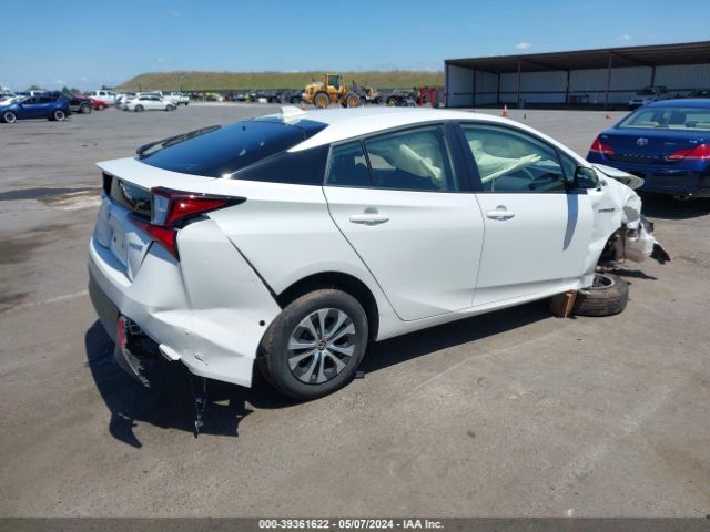 JTDL9RFUXL3014007 Toyota Prius Le Awd-e