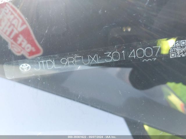 JTDL9RFUXL3014007 Toyota Prius Le Awd-e