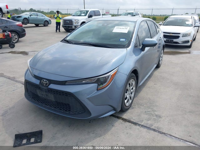 Toyota COROLLA LE 2022 JTDEPMAE9NJ192426 Image 2