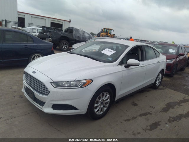 Ford FUSION S 2015 3FA6P0G79FR185124 Image 2