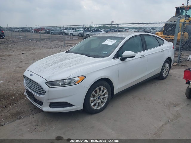 Ford FUSION S 2015 3FA6P0G77FR185123 Image 2
