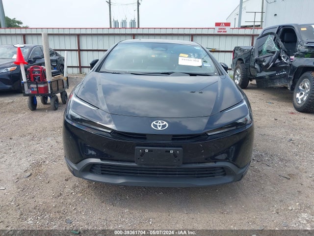 Toyota Prius Le 2024 JTDACAAU4R3018869 Image 12