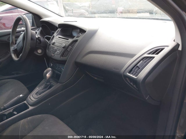 Ford FOCUS S 2017 1FADP3E23HL323208 Image 5