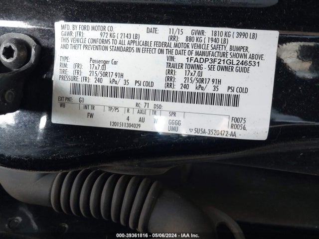 Ford FOCUS SE 2016 1FADP3F21GL246531 Image 9