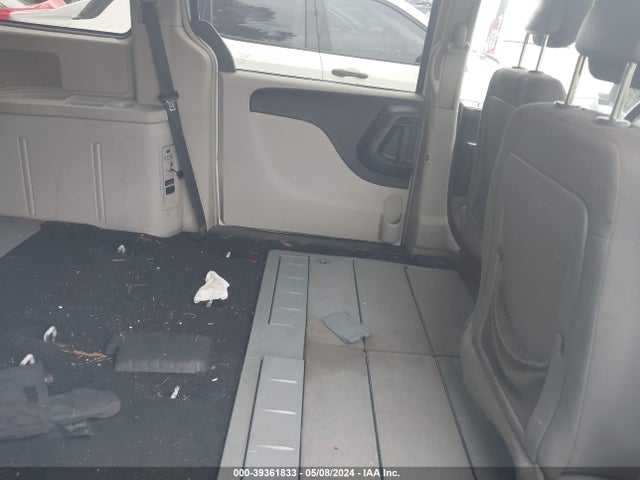 2C4RC1BG5ER131663 Chrysler Town & Country Touring