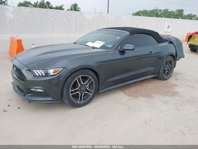 Ford Mustang V6 2016 1FATP8EM9G5290762 Image 2