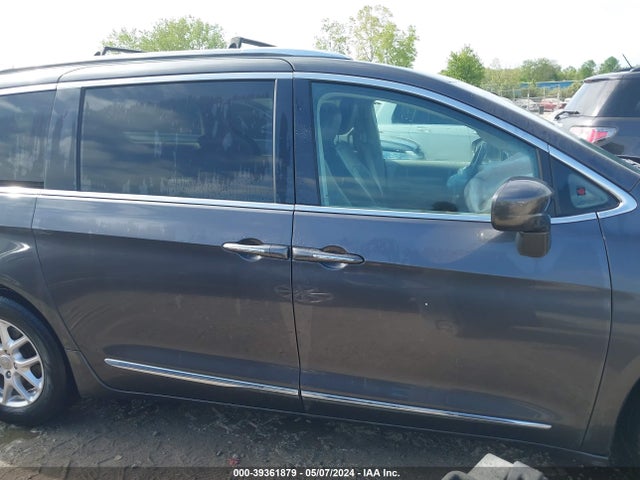 2C4RC1BG3LR276486 Chrysler Pacifica Touring L