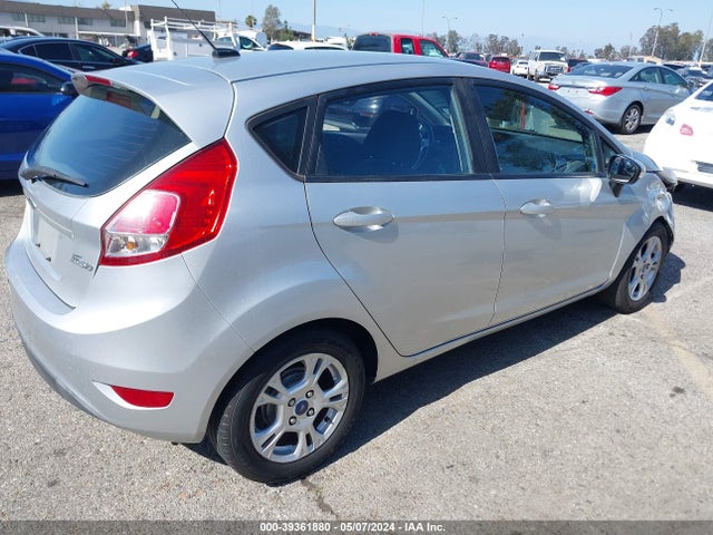 Ford FIESTA SE 2015 3FADP4EJ5FM208148 Image 4