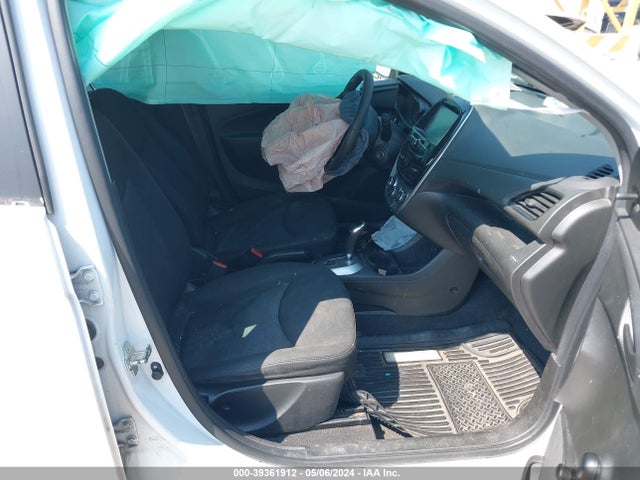 Chevrolet Spark Ls Cvt 2016 KL8CB6SA7GC620345 Image 5