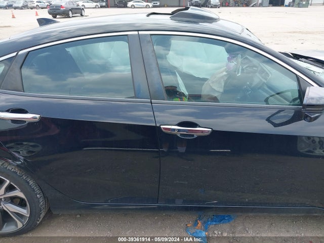 Honda Civic Touring 2019 19XFC1F91KE010933 Image 13