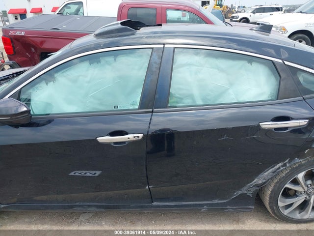 Honda Civic Touring 2019 19XFC1F91KE010933 Image 14