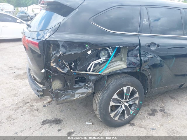 Toyota Highlander Xle 2021 5TDHZRBH1MS536104 Image 6