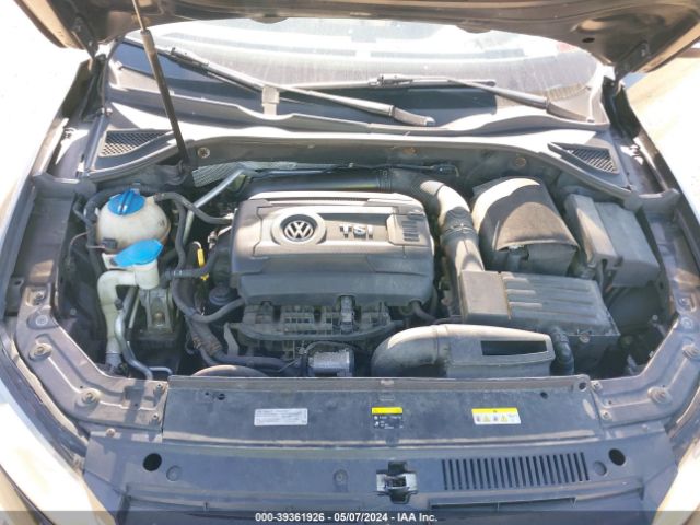 1VWAT7A30FC114355 Volkswagen Passat 1.8t Limited Edition