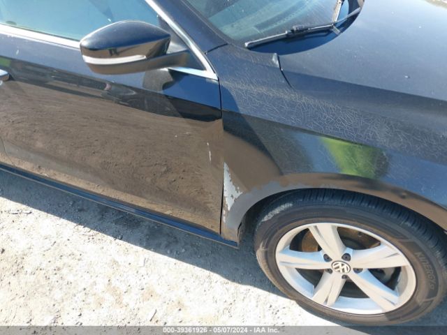 1VWAT7A30FC114355 Volkswagen Passat 1.8t Limited Edition