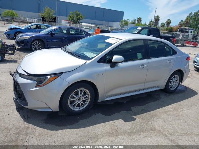 Toyota Corolla Hybrid Le 2020 JTDEBRBE8LJ025157 Image 2
