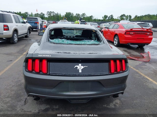 Ford Mustang V6 2016 1FA6P8AM3G5250762 Image 16
