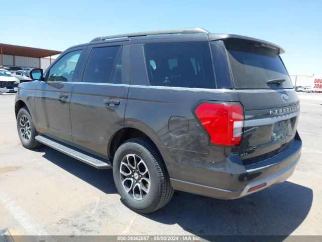 1FMJU1JT6NEA66923 Ford Expedition Xlt