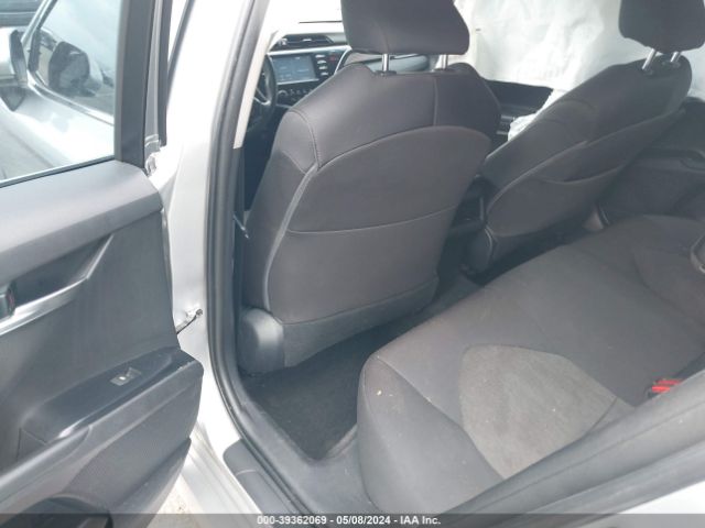 4T1B11HK8JU655448 Toyota CAMRY LE