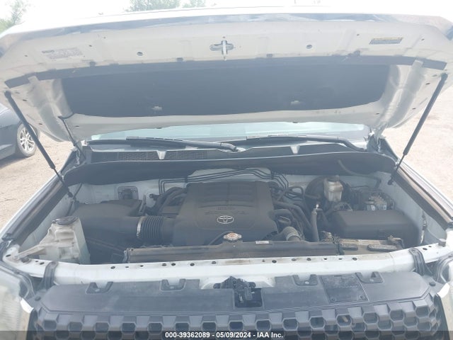 Toyota Tundra Sr5 2020 5TFDY5F12LX871887 Image 10