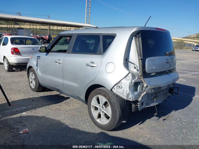 KIA Soul 2016 KNDJN2A28G7874132 Image 3