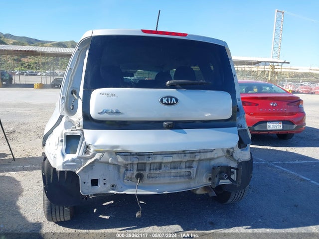KIA Soul 2016 KNDJN2A28G7874132 Image 6