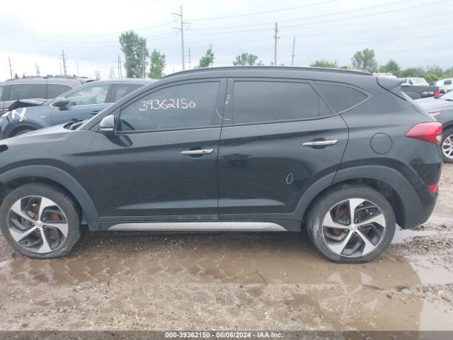 KM8J3CA21HU288236 Hyundai Tucson Limited