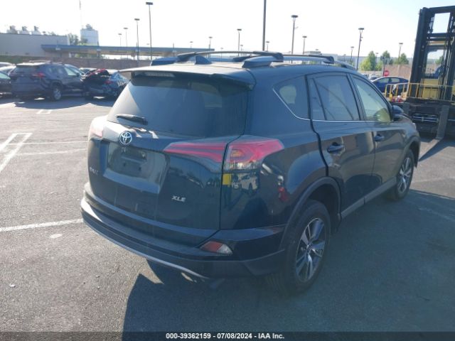 JTMWFREV9HD095650 Toyota Rav4 Xle