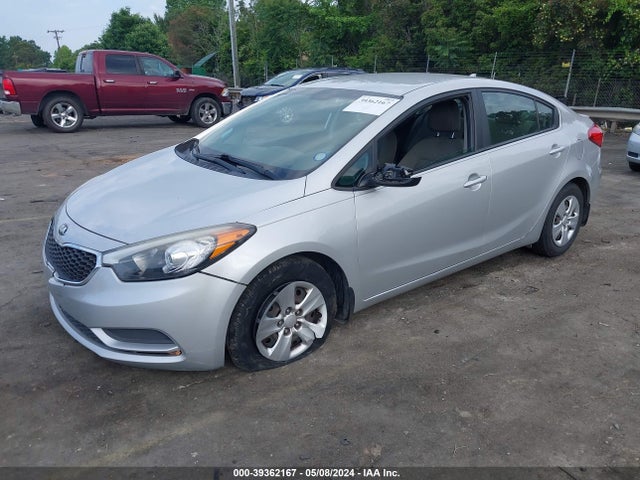 KIA FORTE LX 2016 KNAFK4A63G5576819 Image 2