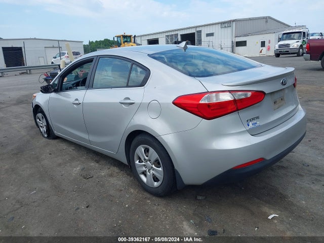 KIA FORTE LX 2016 KNAFK4A63G5576819 Image 3