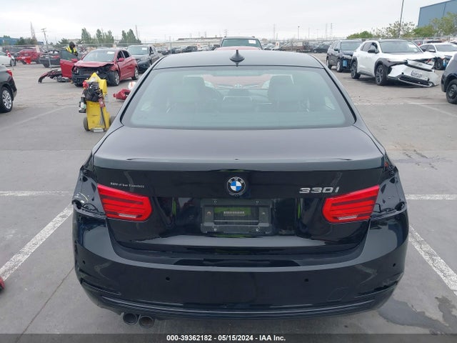 BMW 330I 2017 WBA8B9G34HNU57178 Image 17